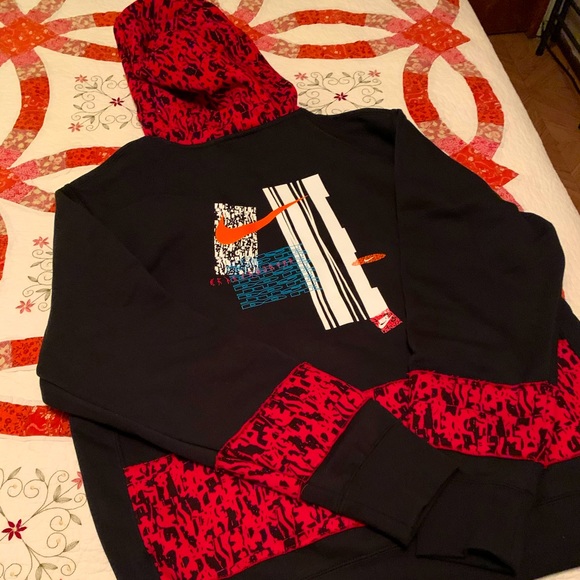Nike Block/Fleece Hoodie. - Picture 2 of 4